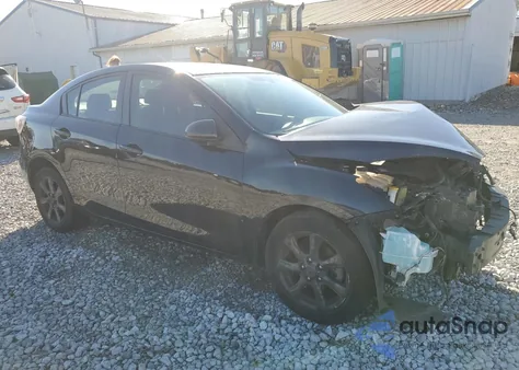 2011 Mazda 3 I from USA, damaged, VIN JM1BL1VF1B1366677